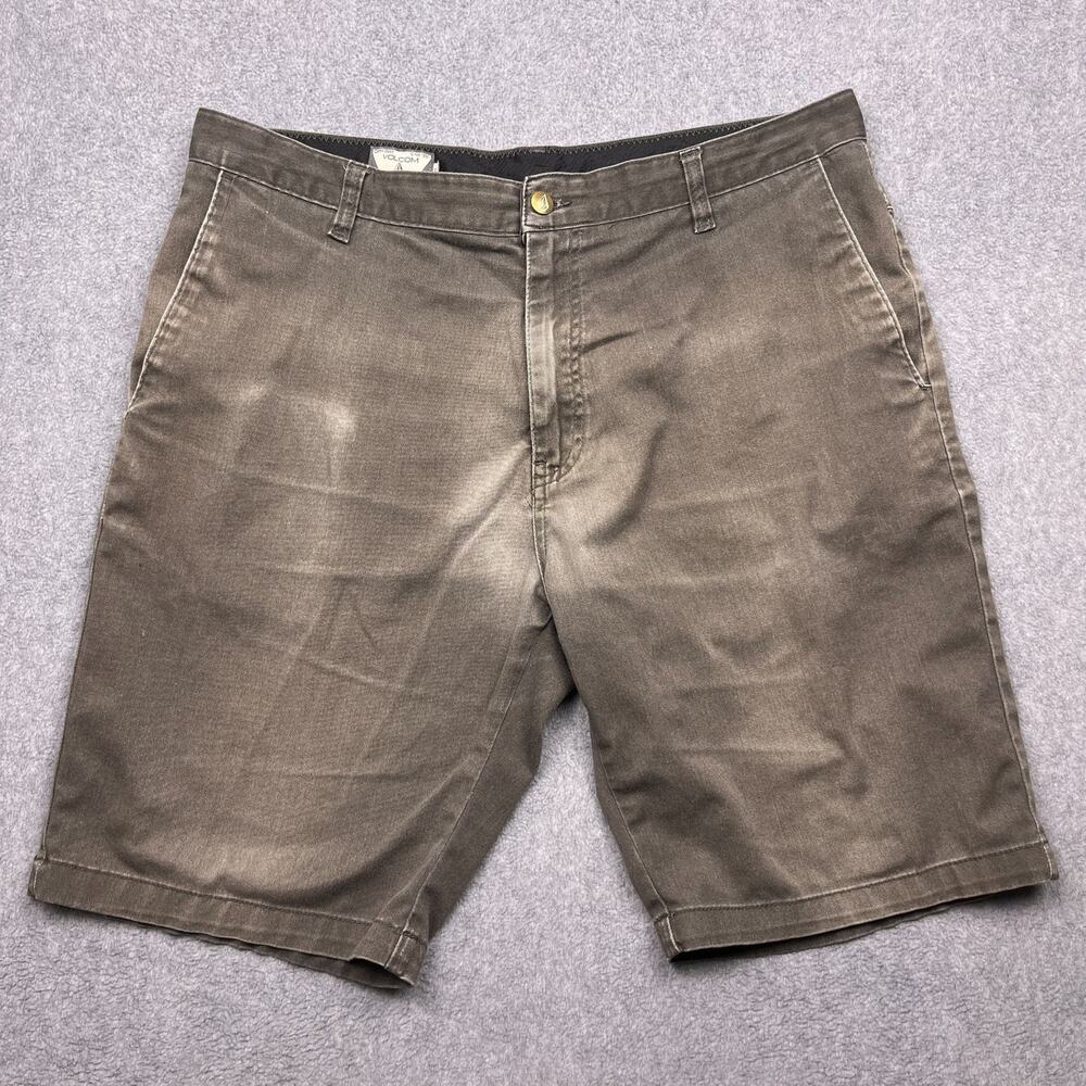 volcom corpo class chino shorts mens 36 gray flat front